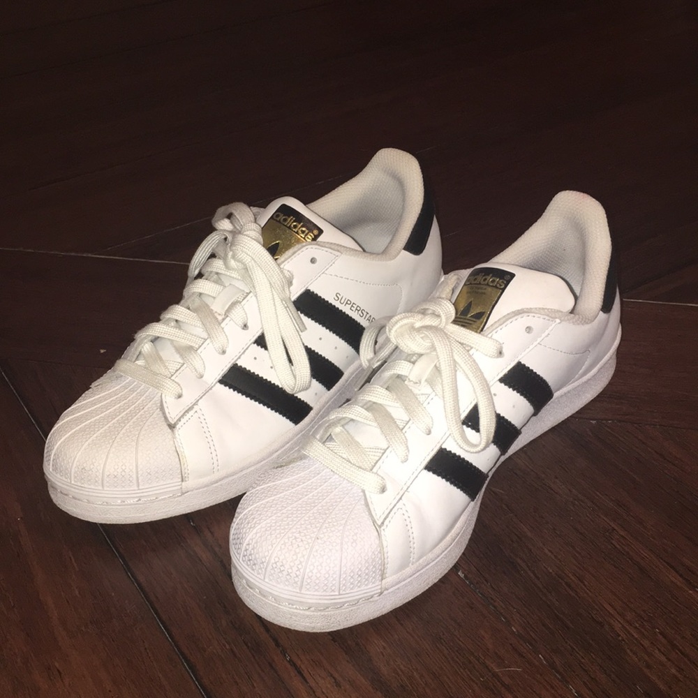 Adidas super stars
